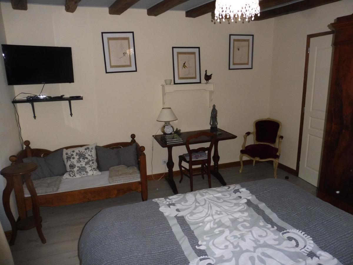 Chambre D'Hotes Des 3 Ifs Vernot Buitenkant foto